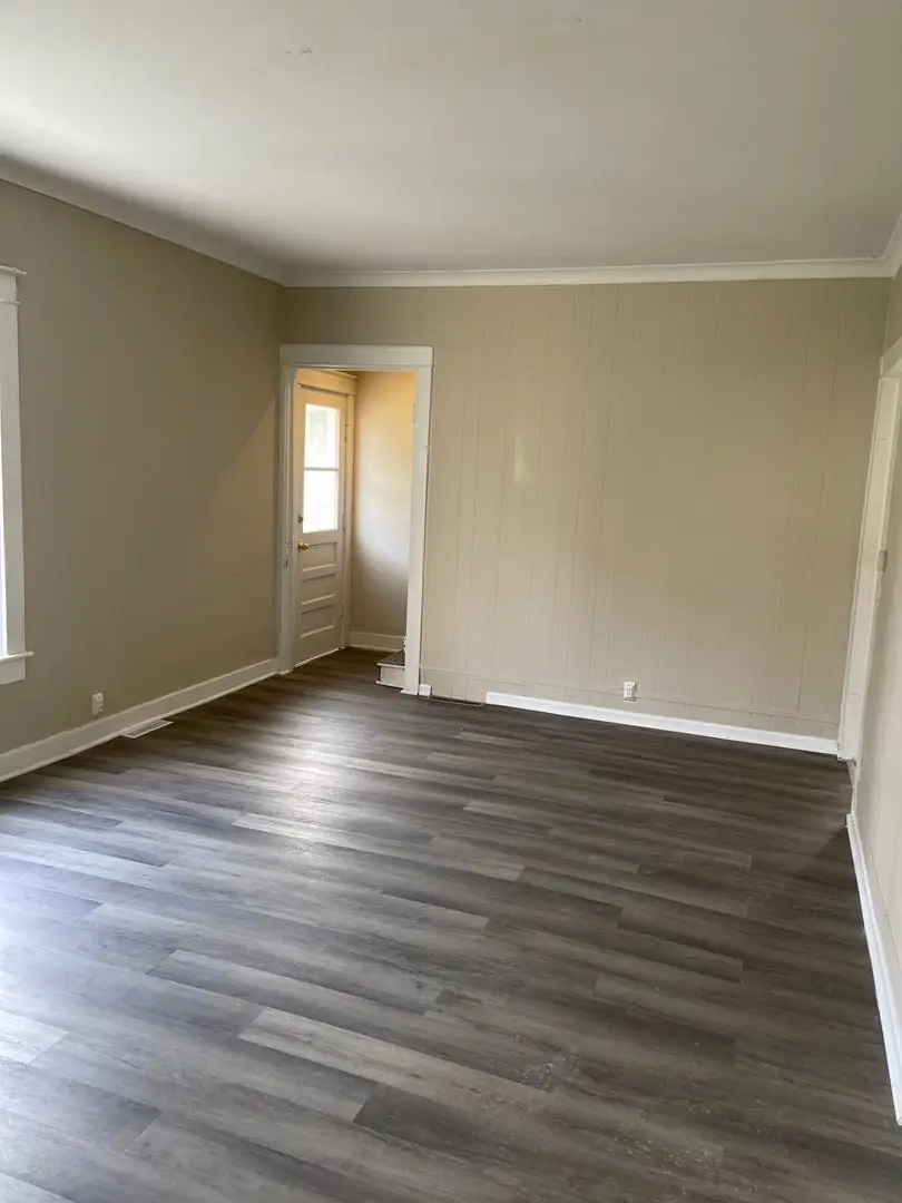 1254 S Chicago Avenue, Freeport, IL 61032 - #2