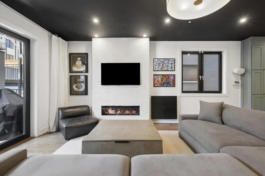 1346 N Claremont Avenue #1N, Chicago, IL 60622 - #3