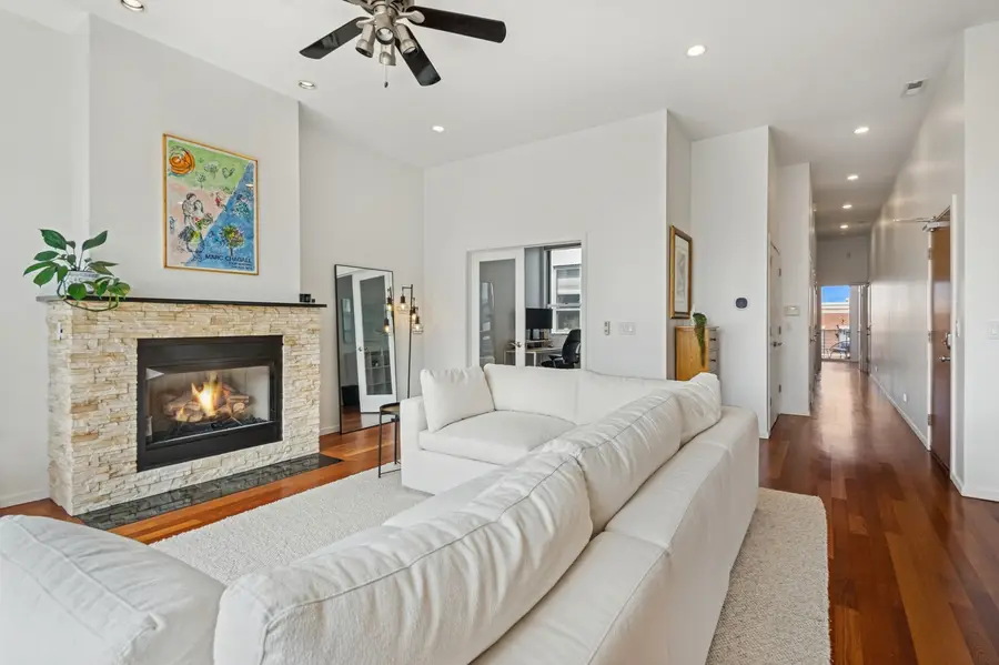 1719 N Western Avenue #4, Chicago, IL 60647 - #2