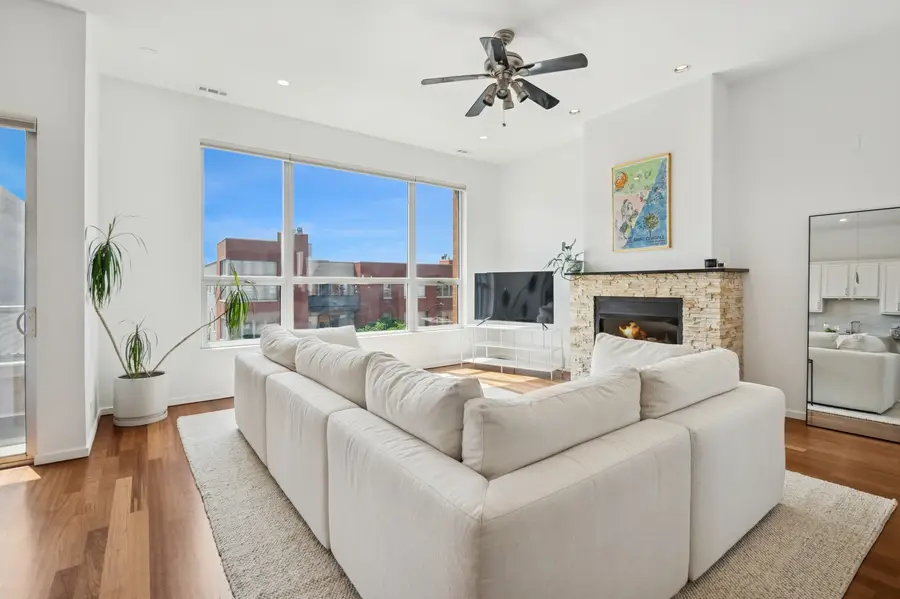 1719 N Western Avenue #4, Chicago, IL 60647 - #3