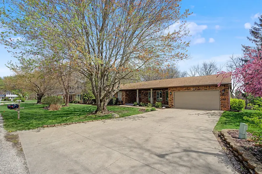 24 Lori Lane Court, Geneseo, IL 61254 - #2
