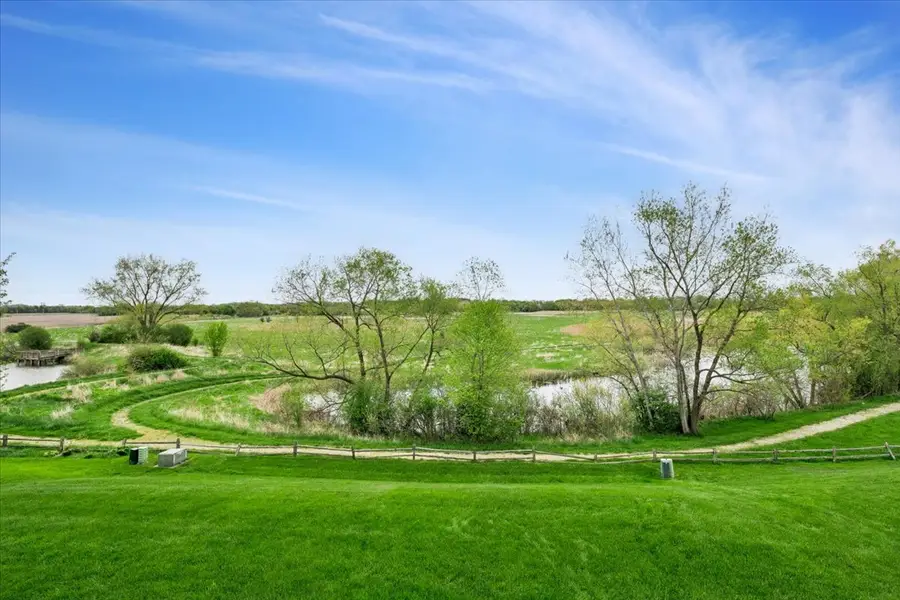 1816 Prairie Ridge Circle, Lindenhurst, IL 60046 - #2