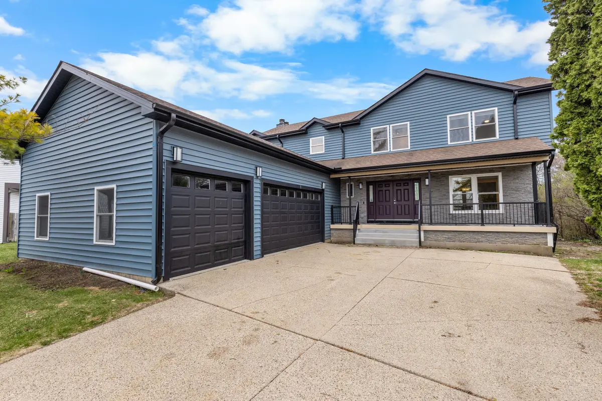 330 Oak Hill Court, Antioch, IL 60002 - #1