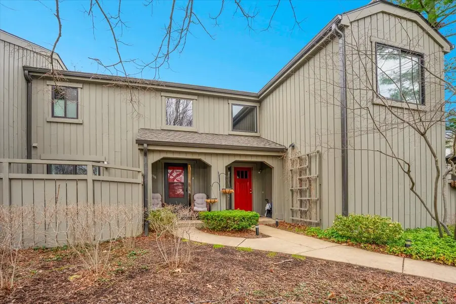 196 Shoreline Road, Lake Barrington, IL 60010 - #2