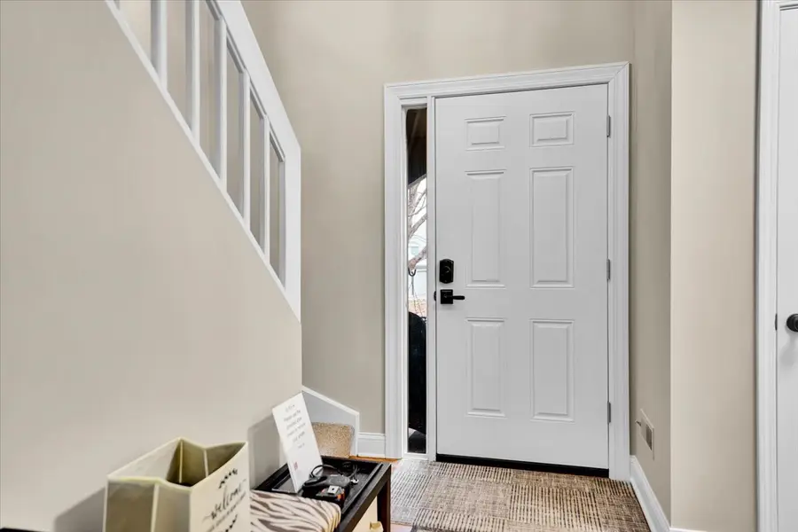 196 Shoreline Road, Lake Barrington, IL 60010 - #3