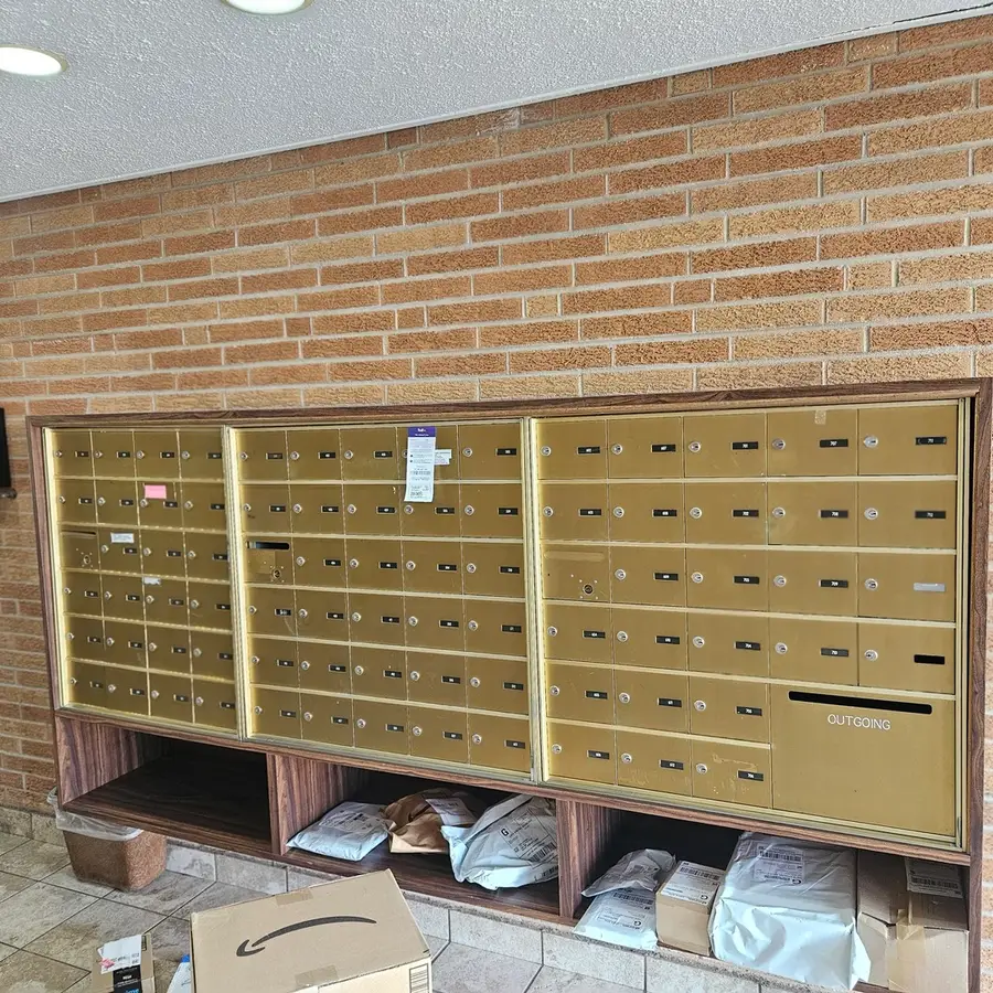 1717 W Crystal Lane #310, Mount Prospect, IL 60056 - #3