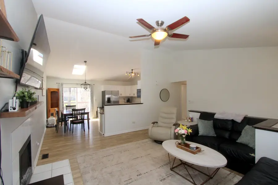 233 S Shore Drive, Island Lake, IL 60042 - #3