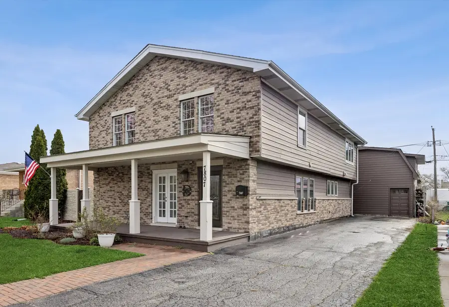 7807 Nagle Avenue, Burbank, IL 60459 - #2