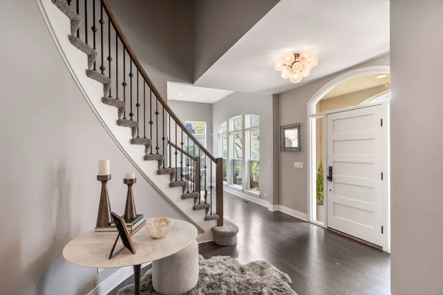 483 Castle Pines Lane, Riverwoods, IL 60015 - #2