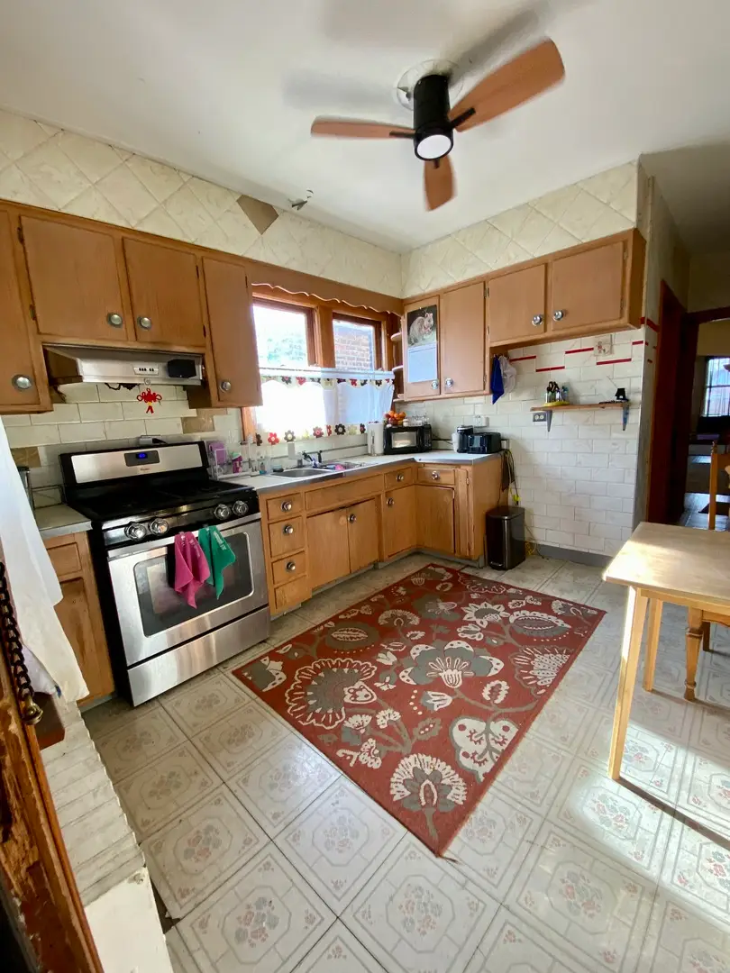 Address Withheld By Seller, Chicago, IL 60629 - #3