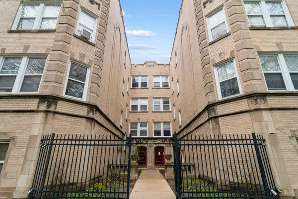 2320 W Rosemont Avenue #3, Chicago, IL 60659