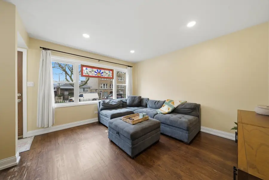 4311 W Shakespeare Avenue, Chicago, IL 60639 - #2