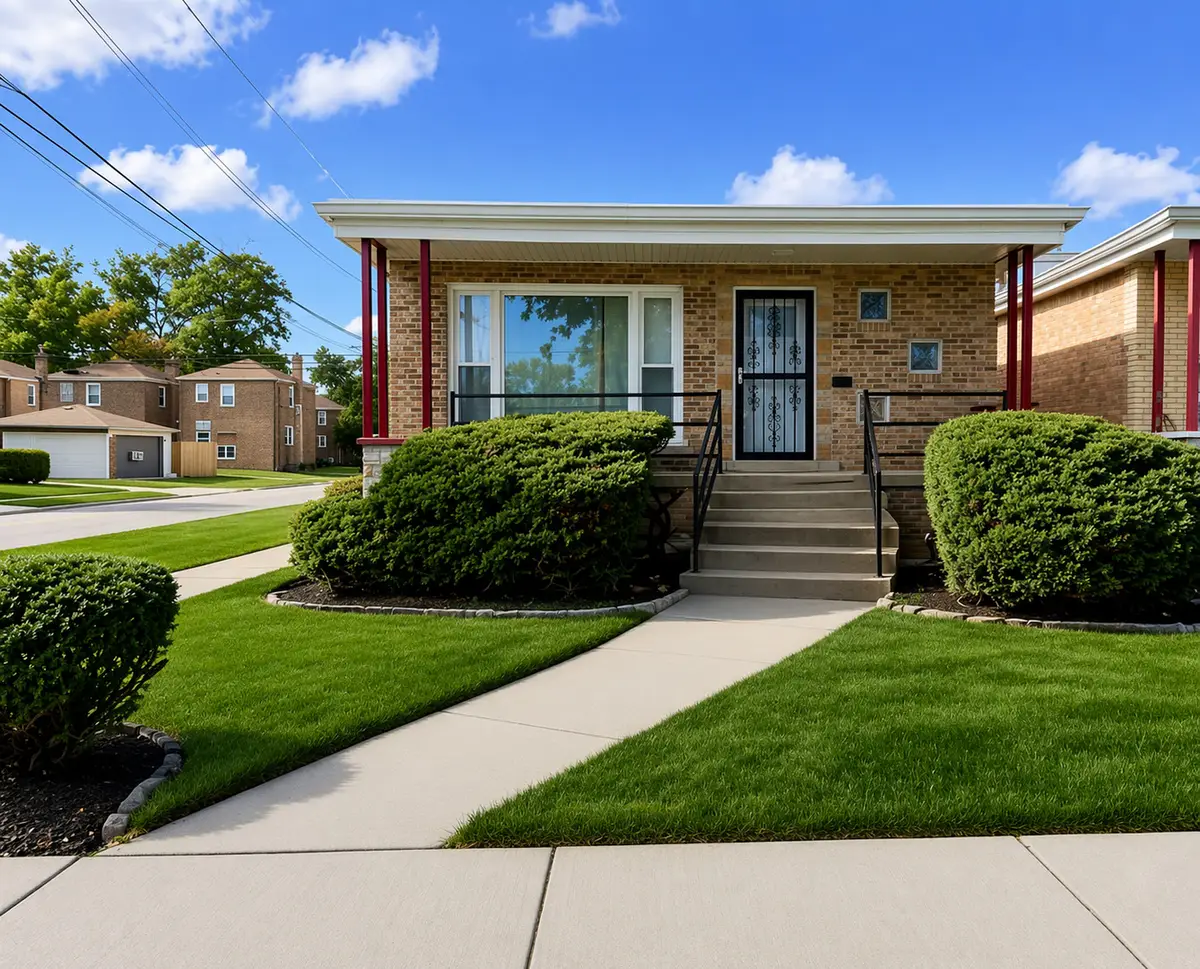 8958 S Oglesby Avenue, Chicago, IL 60617 - #1