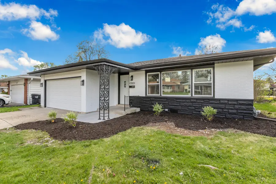 15622 Kenwood Avenue, South Holland, IL 60473 - #2