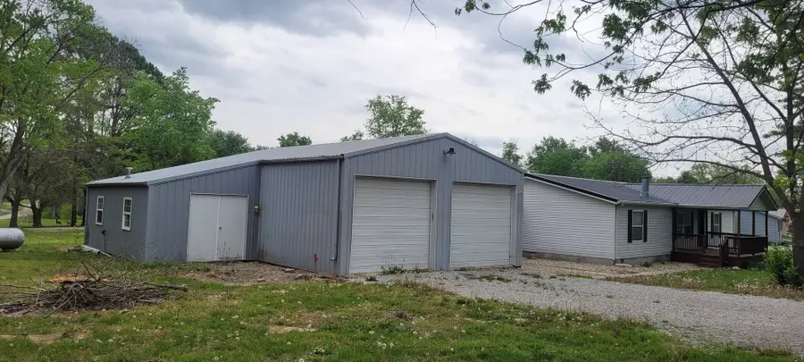 11829 E Idlewood Road, Mount Vernon, IL 62864 - #3