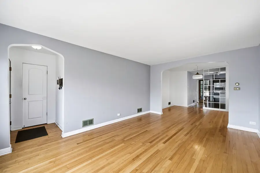 6443 W 26th Street, Berwyn, IL 60402 - #3