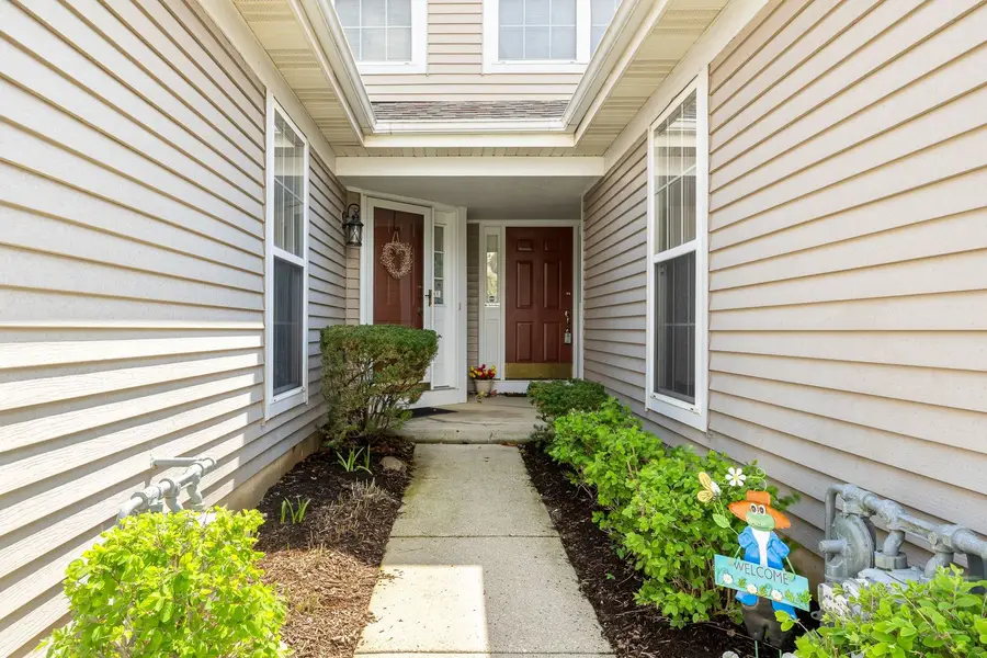 2067 Peach Tree Lane, Algonquin, IL 60102 - #2