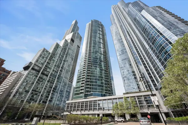 1201 S Prairie Avenue #1703, Chicago, IL 60605