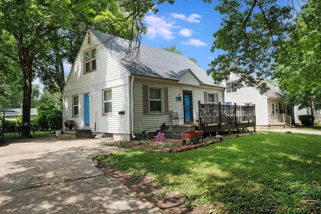 218 Arcadia Drive, Champaign, IL 61820 - #1