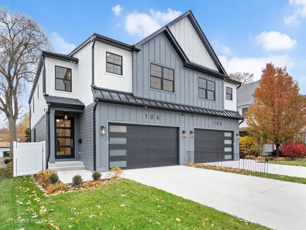 104 N Evergreen Avenue, Elmhurst, IL 60126