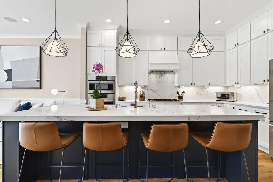 2905 N Talman Avenue, Chicago, IL 60618 - #3