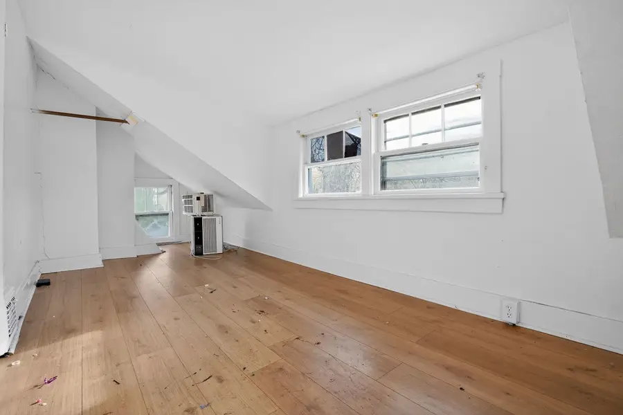 1126 Ashland Avenue, Rockford, IL 61101 - #3