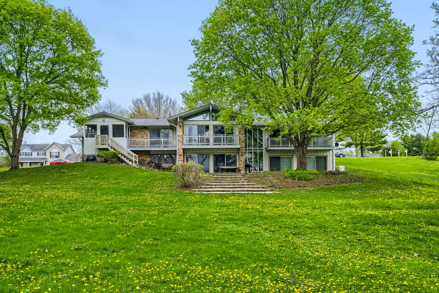 6500 Rowland Road, Huntley, IL 60142 - #3