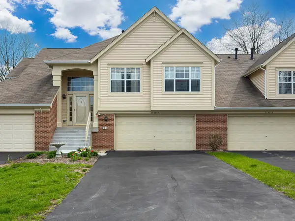 30W015 Juniper Court #30W015, Warrenville, IL 60555