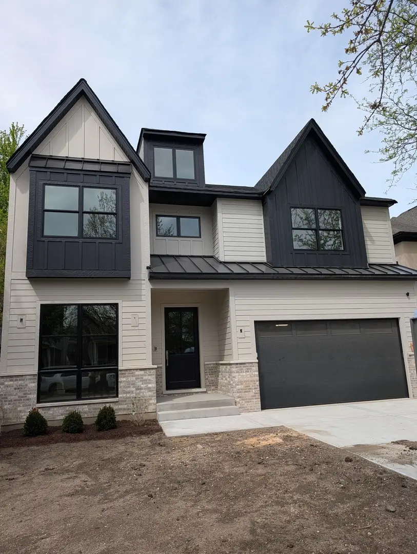 120 N Walnut Street, Elmhurst, IL 60126 - #1