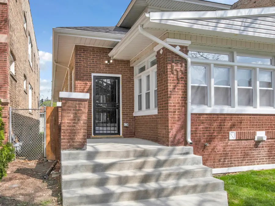 7947 S May Street, Chicago, IL 60620 - #2