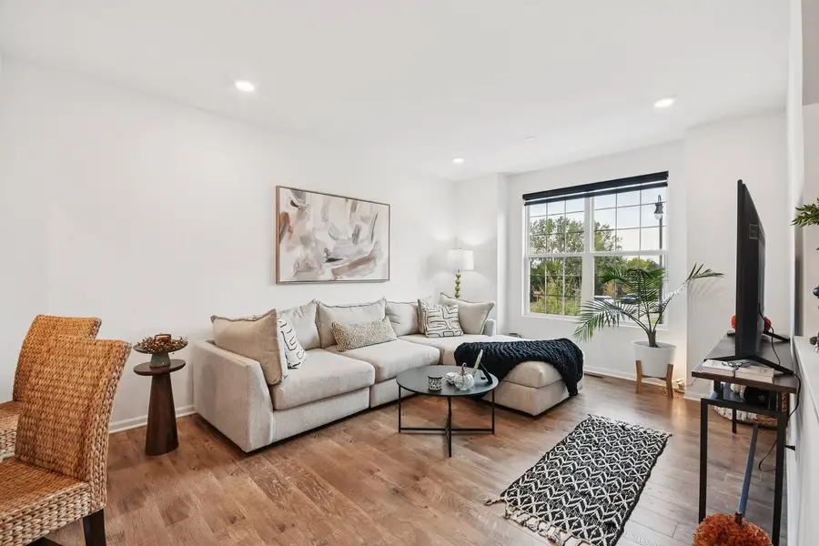 9245 Harlowe Lane, Orland Park, IL 60462 - #3