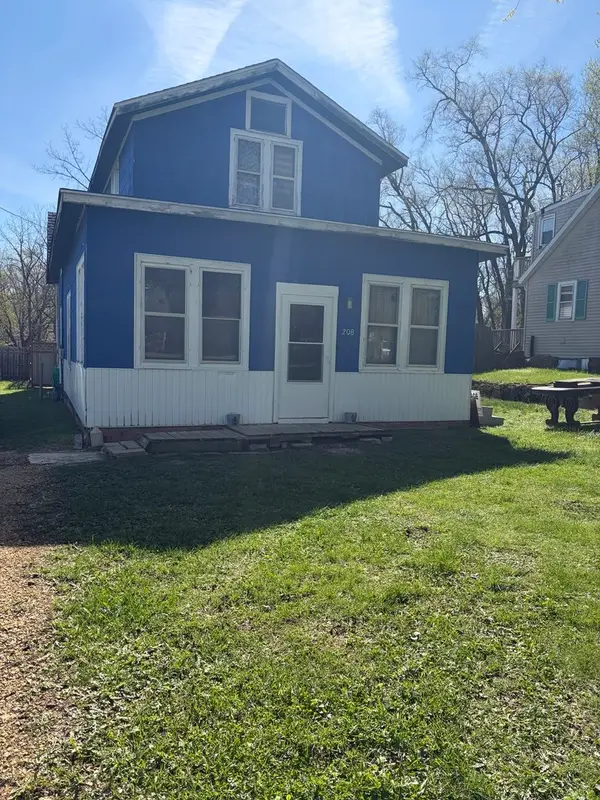 208 Westmoreland Avenue, Rockford, IL 61102