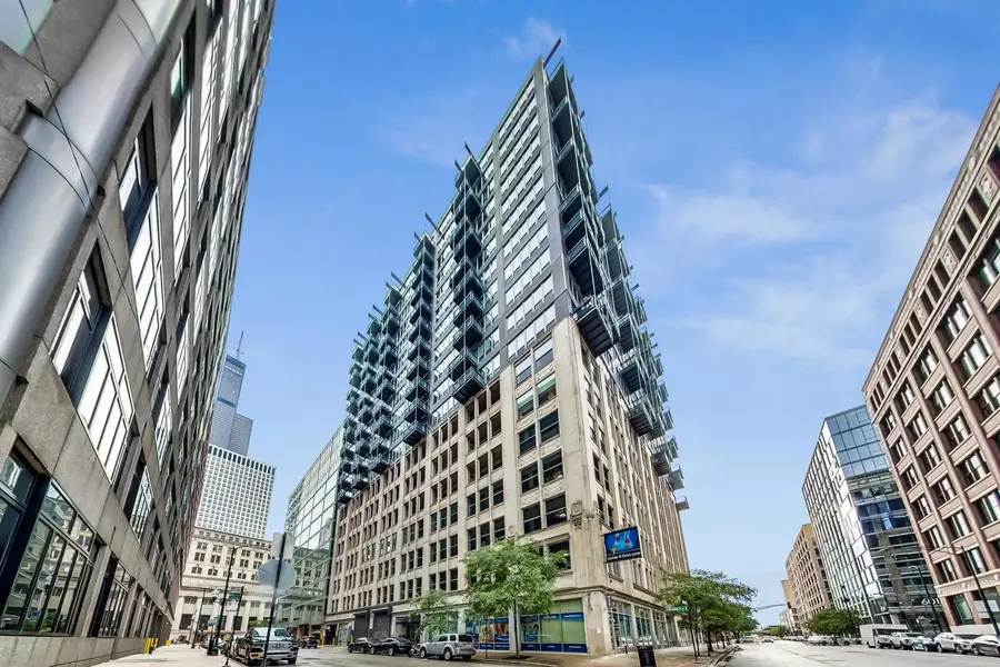 565 W Quincy Street #801, Chicago, IL 60661 - #3