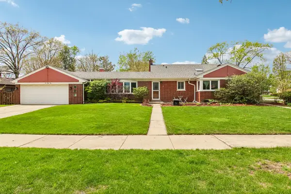 245 Amherst Avenue, Des Plaines, IL 60016