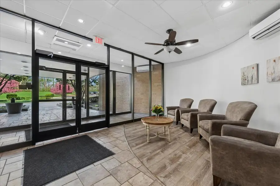 101 Bar Harbour Road #4L, Schaumburg, IL 60193 - #3