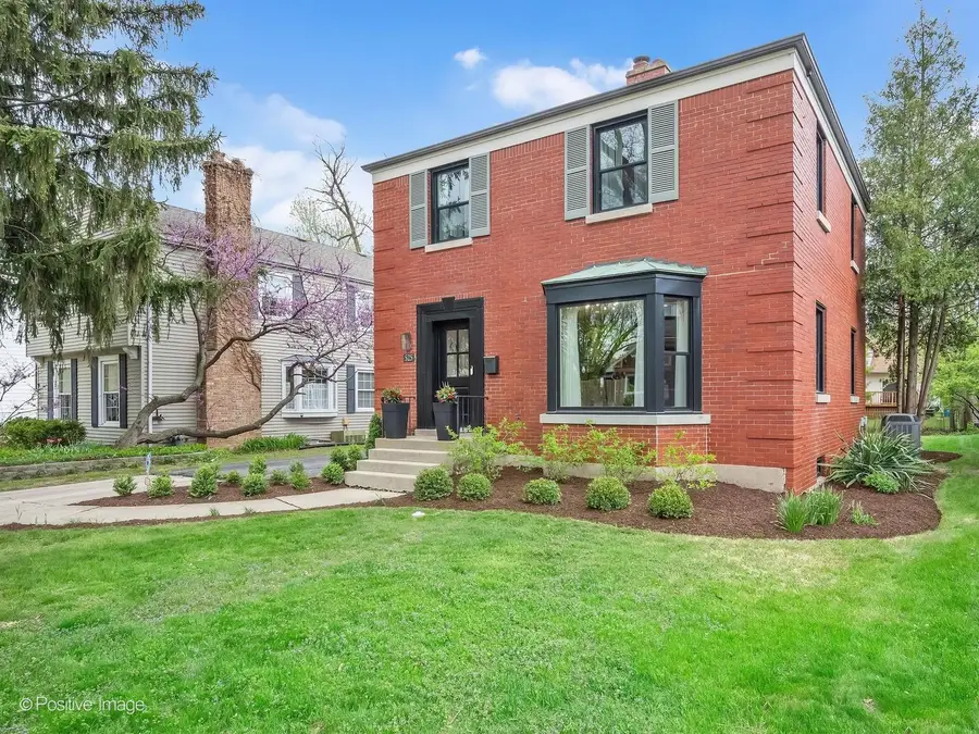 525 N Stone Avenue, La Grange Park, IL 60526 - #2