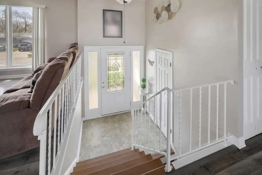 1236 Corley Drive, Elgin, IL 60120 - #2