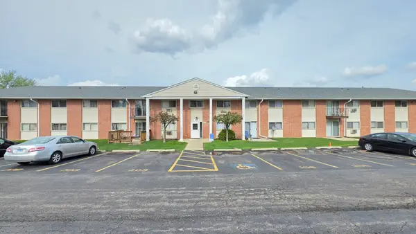 1557 Jill Court #206, Glendale Heights, IL 60139