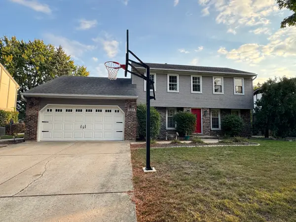 1111 Country Drive, Shorewood, IL 60404