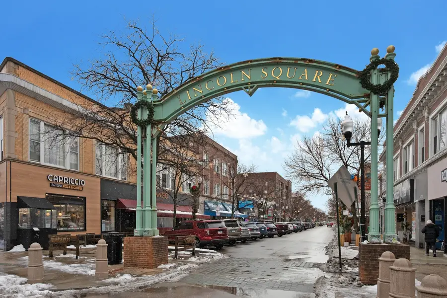 4851 N Western Avenue, Chicago, IL 60625 - #3