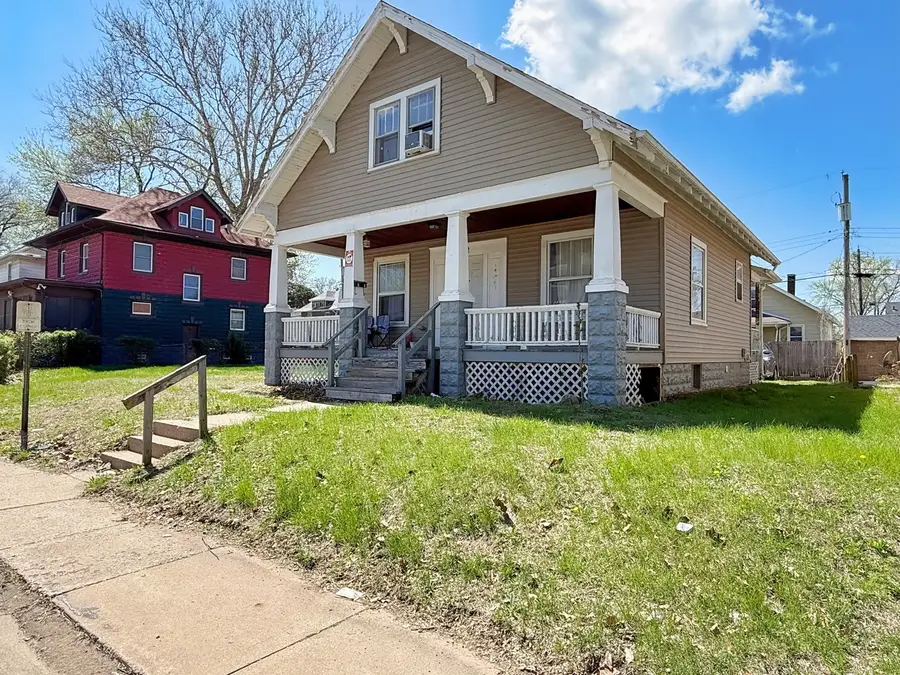 1212 Glenhurst Court, Rock Island, IL 61201 - #2