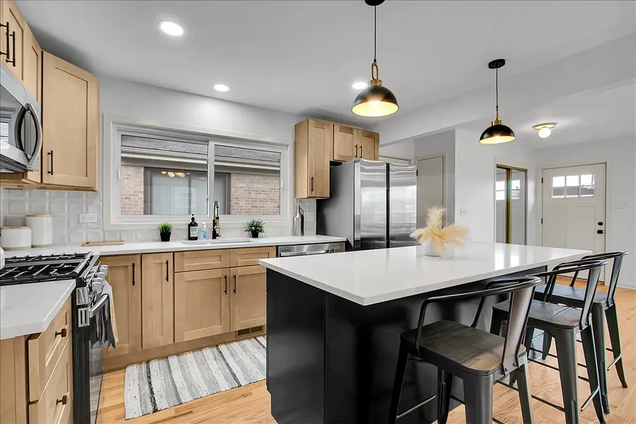 1073 W 108th Street, Chicago, IL 60643 - #2
