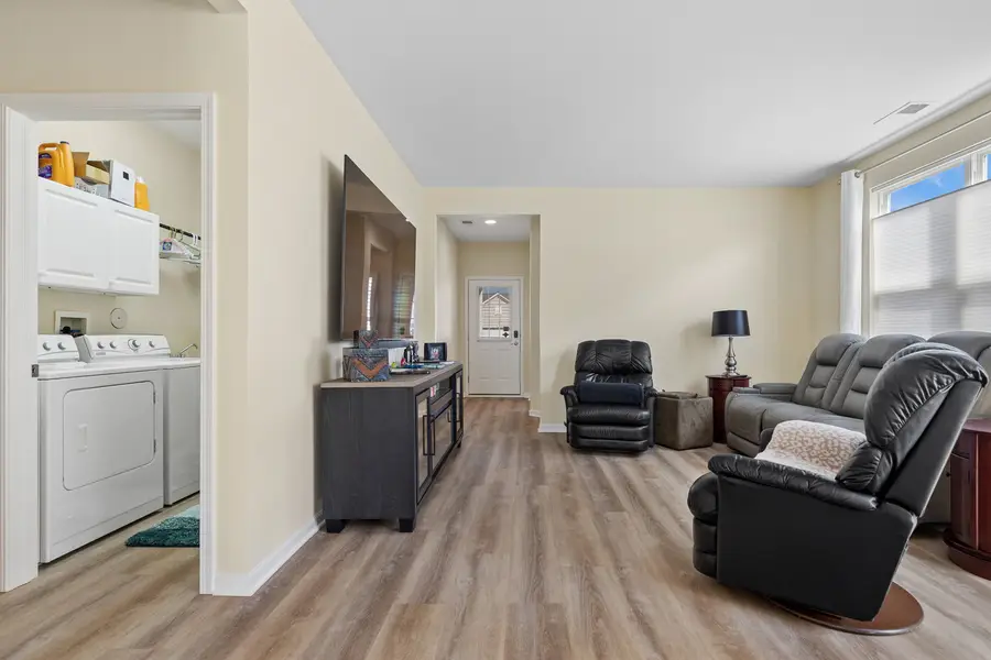 3295 Comstock Court, Mundelein, IL 60060 - #3