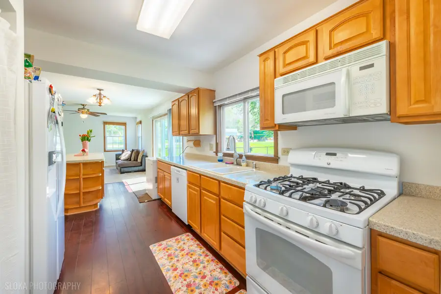 1705 Charles Avenue, Algonquin, IL 60102 - #2