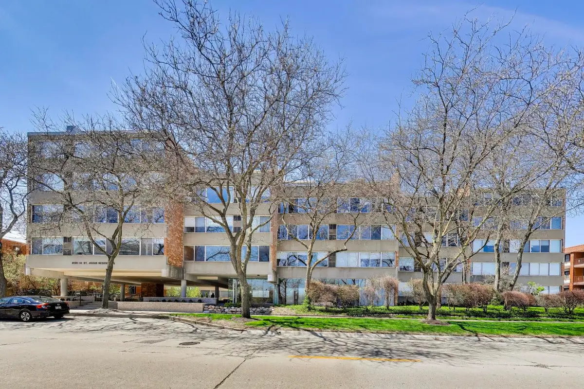 2024 Saint Johns Avenue #301, Highland Park, IL 60035 - #1