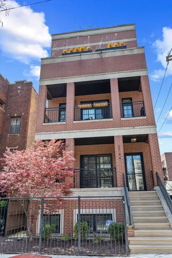 2744 N Mildred Avenue #1, Chicago, IL 60614