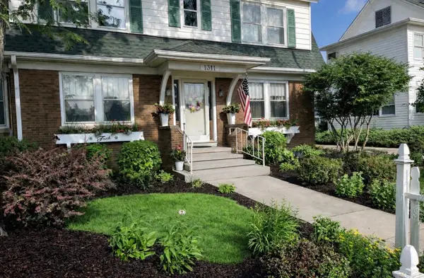 1311 N Richmond Road, McHenry, IL 60050