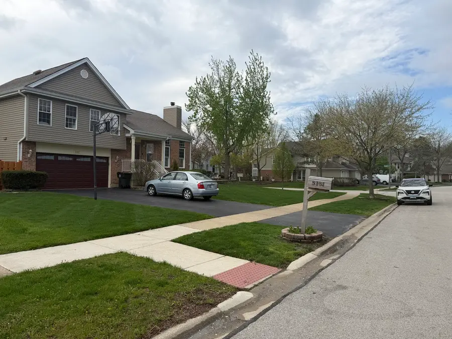 2101 Camden Lane, Hanover Park, IL 60133 - #3