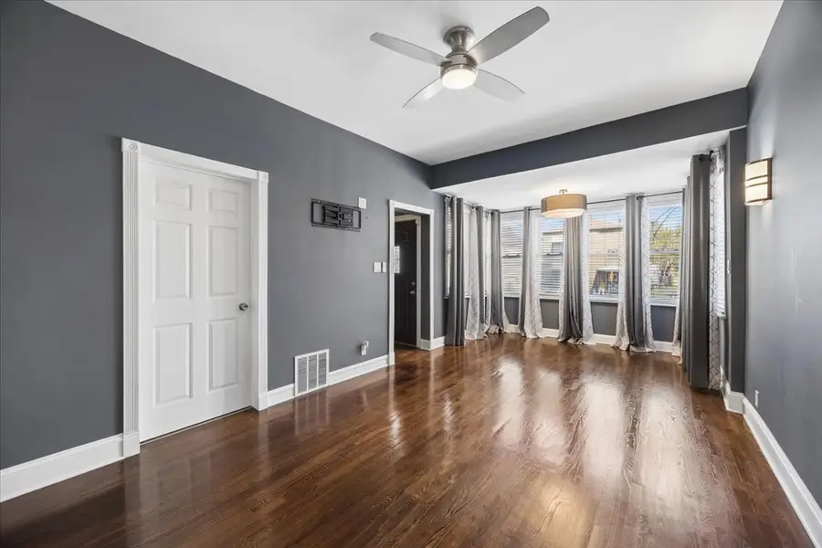 4817 W Dakin Street, Chicago, IL 60641 - #3