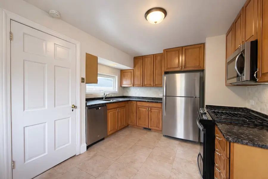 400 Lindley Avenue, Westmont, IL 60559 - #2